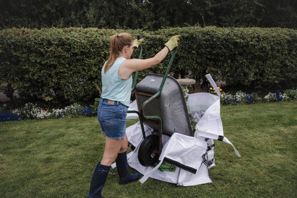 Easy Empty Bag Wheelbarrow